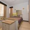 5 Bed House with En Suite at Brookside Drive thumb 12