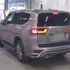 Toyota Land Cruiser V8 thumb 6