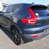 2018 Volvo xc40 thumb 2