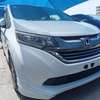 Honda Freed Hybrid white 2018 thumb 2