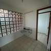 3 Bed Apartment with En Suite at Uppre Hill thumb 5