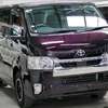 TOYOTA HIACE thumb 3