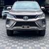 TOYOTA FORTUNER thumb 5