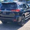 TOYOTA FORTUNER thumb 4