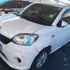 Toyota passo white used on sale thumb 1