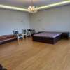 6 Bed Apartment with En Suite at Riverside Drive thumb 12