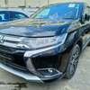 MITSUBISHI  OUTLANDER thumb 3