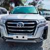 TOYOTA LAND CRUISER V8(HIRE PURCHASE TERMS ACCEPTED) thumb 0