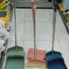 Standing dust broom with dust pan thumb 0