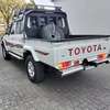 Toyota land cruiser V8 Double Pickup 2018 thumb 2