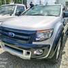 Ford ranger Wildtrack silver 2015 thumb 2