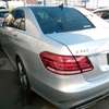 Mercedes-Benz E250 with sunroof thumb 5