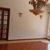 5 Bed Townhouse with En Suite in Nyari thumb 7