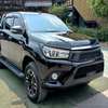 2015 Toyota Hilux double cab thumb 11