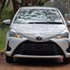 Toyota vitz thumb 0