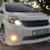 Toyota ISIS 2010 thumb 0