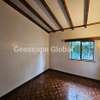 5 Bed House with En Suite in Muthaiga thumb 1