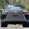 2022 Lexus LX600 thumb 0