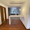 4 Bed Apartment with En Suite in Rosslyn thumb 15