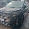 Toyota Noah thumb 3