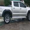 2014 Toyota Hilux double cab thumb 2