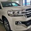 Toyota landcruiser v8 thumb 6