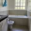 3 Bed Apartment with En Suite in Muthaiga thumb 9
