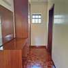 5 Bed House with En Suite at Glory Drive thumb 6