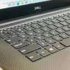 Dell precision 5530 laptop thumb 3