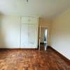 4 Bed House with En Suite in Rosslyn thumb 34