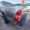 TOYOTA HILUX DOUBLE MANUAL 4WD thumb 5