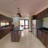 5 Bed House with En Suite at Soraya Drive thumb 4