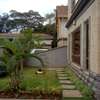 5 Bed Villa with En Suite in Lavington thumb 2