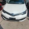 Toyota Auris hybrid thumb 5
