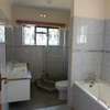 5 Bed House with En Suite in Nyari thumb 0