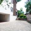 5 Bed House with Garden in Gigiri thumb 6