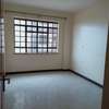 3 Bed Apartment with En Suite in Mountain View thumb 18