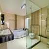 3 Bed Apartment with En Suite in Riverside thumb 6