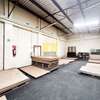 7,500 ft² Warehouse with Parking in Industrial Area thumb 3