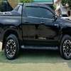 2015 Toyota Hilux double cab thumb 14