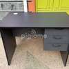 Modern office desk and chair thumb 7