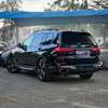 2022 BMW X7 thumb 6