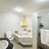 5 Bed Villa in Riverside thumb 16