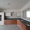 4 Bed Apartment with En Suite in Parklands thumb 8
