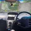 Toyota vitz thumb 3