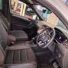 VOLKSWAGEN TIGUAN R LINE WITH SUNROOF thumb 4
