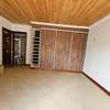 6 Bed House with En Suite at Rosslyn thumb 5