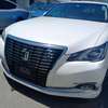 TOYOTA CROWN NEW IMPORT. thumb 0