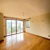 3 Bed Apartment with En Suite in Lavington thumb 7