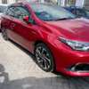 Toyota auris hybrid thumb 1